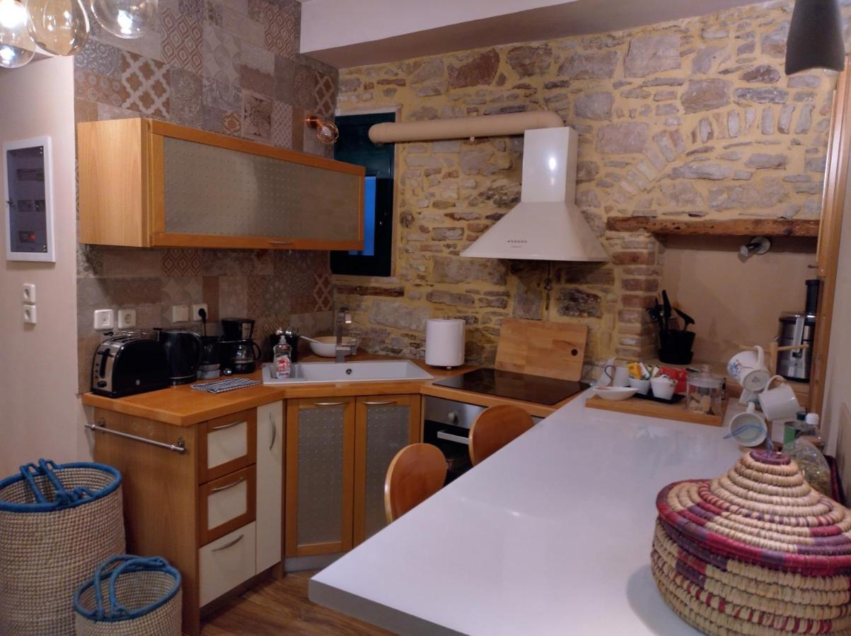 Mastixi Apartment Chios Town Ngoại thất bức ảnh
