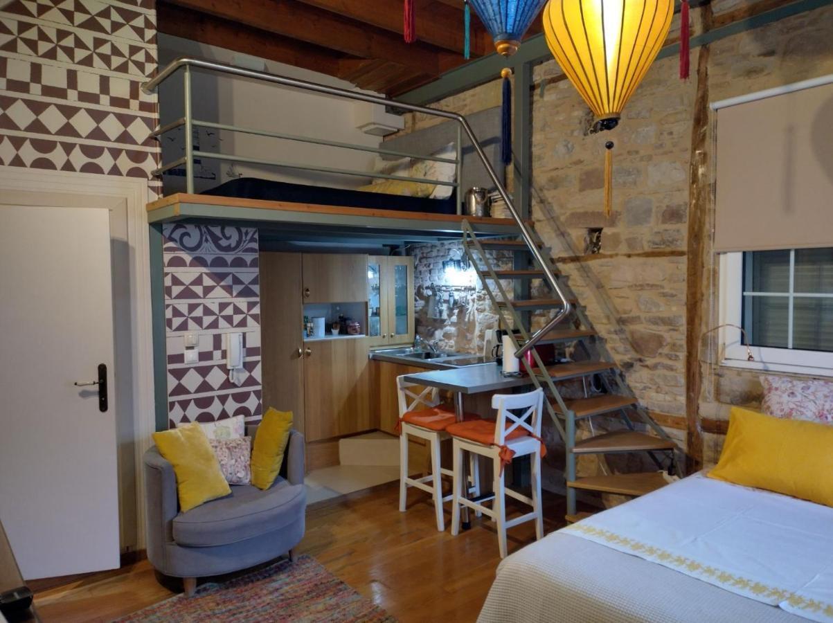Mastixi Apartment Chios Town Ngoại thất bức ảnh
