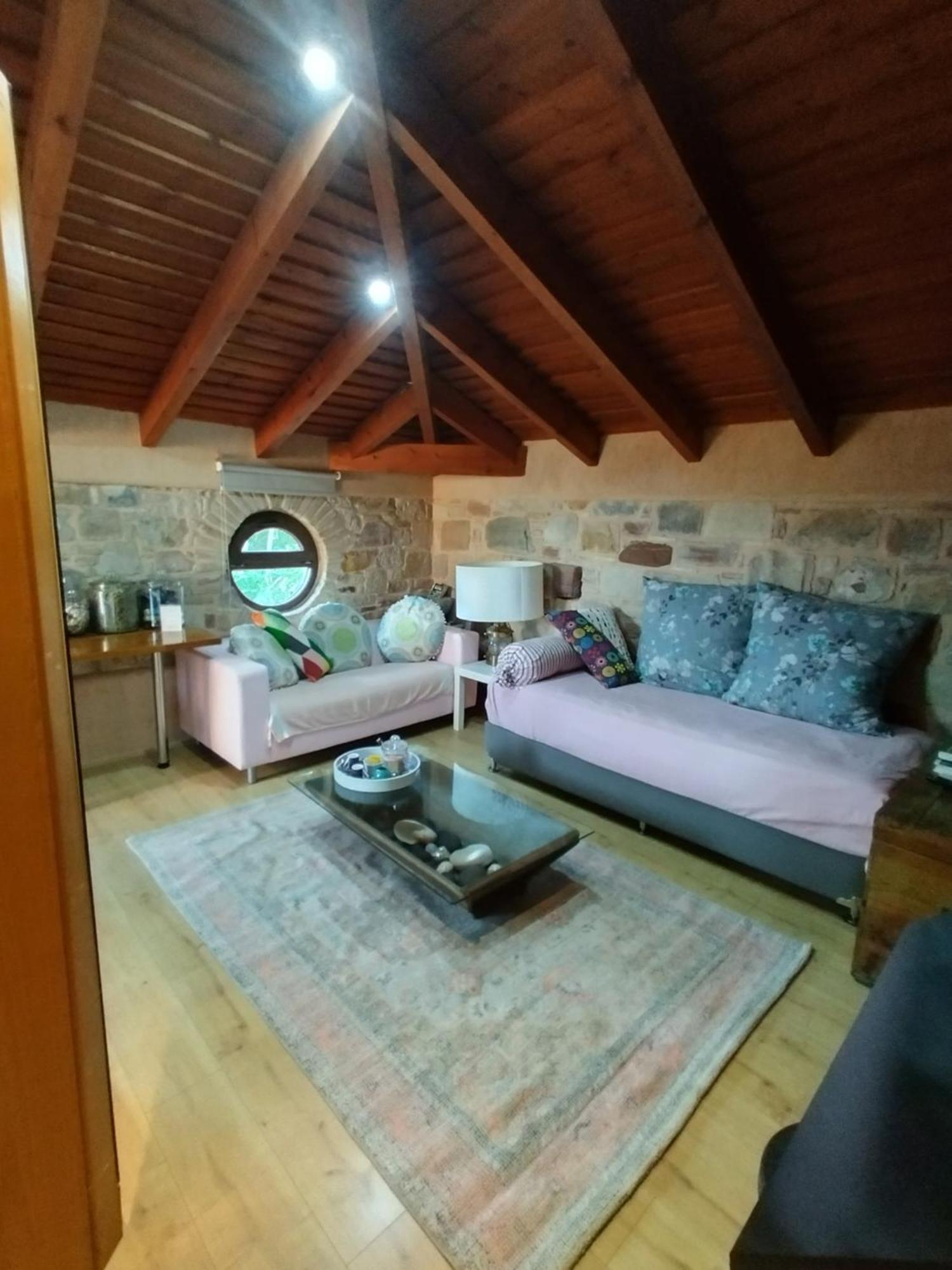 Mastixi Apartment Chios Town Ngoại thất bức ảnh